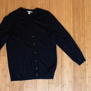 soft & simple crew neck cardigan